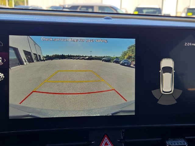 Certified Used 2024 White Pearl Kia X-Line image 26