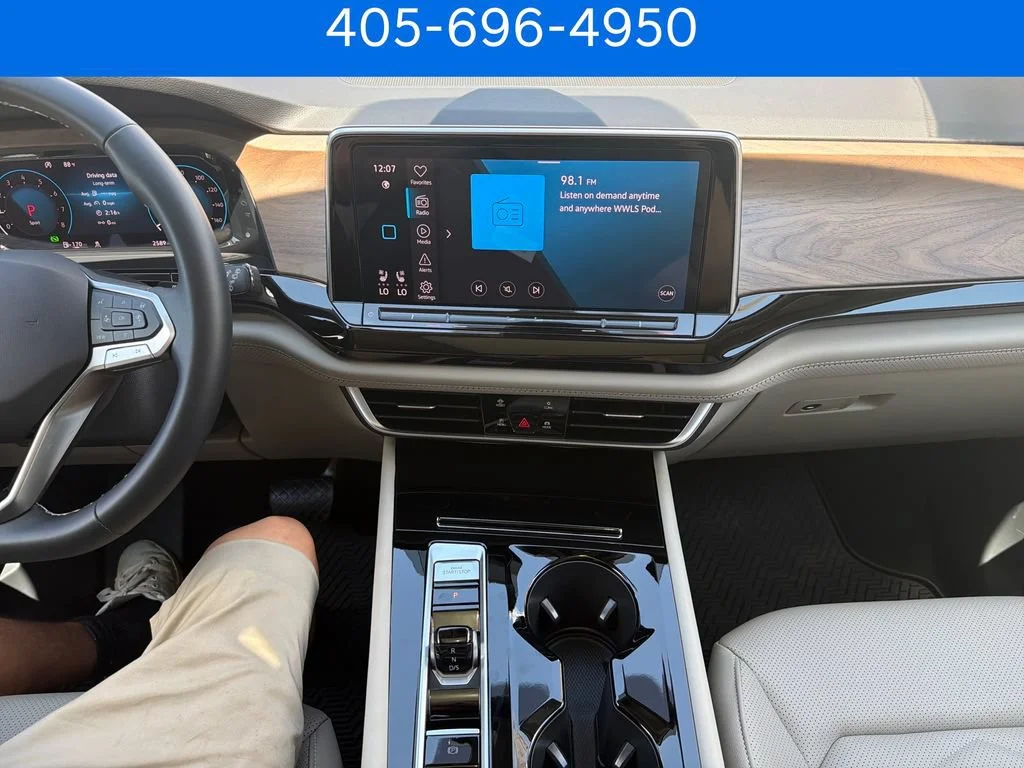 Pre-Owned 2026 Volkswagen Atlas 2.0T SE w/Technology