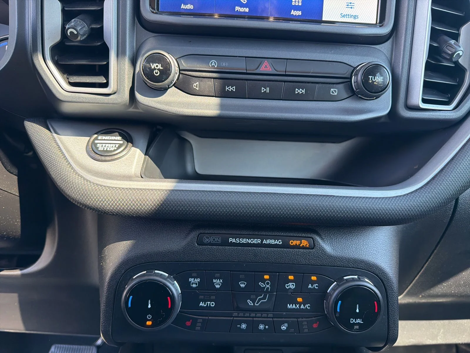 Used 2022  Ford Outer Banks image 18