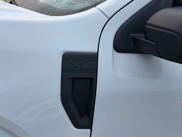 New 2026 Oxford White Ford XL image 5