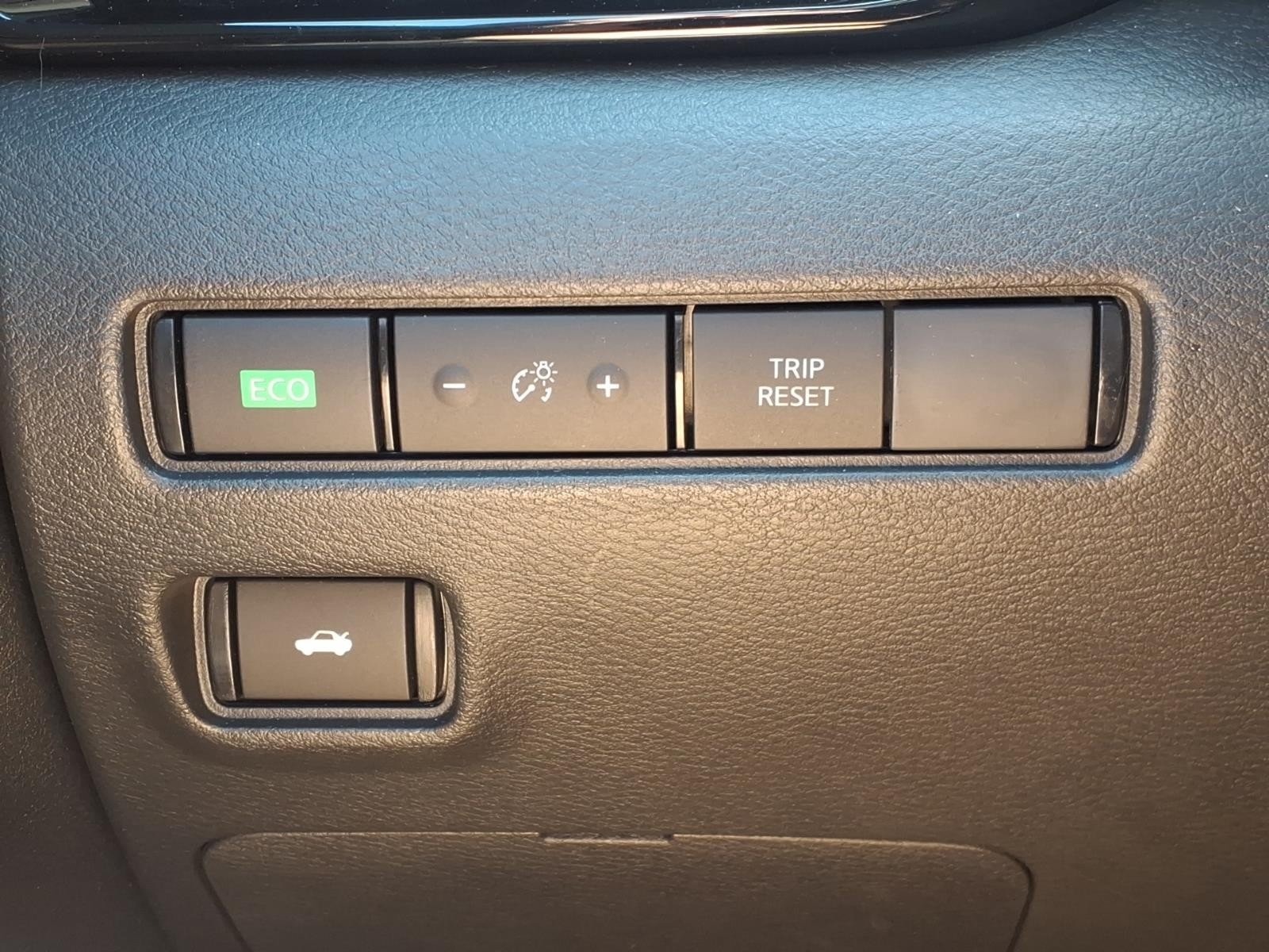 2025 Nissan Sentra SV Black at Robbins Nissan