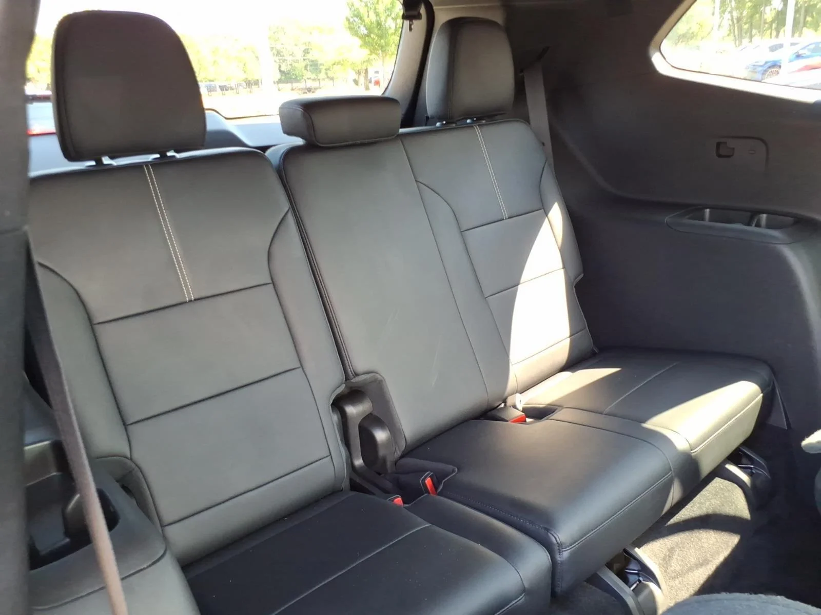 Used 2026 Summit White GMC AWD Elevation image 28