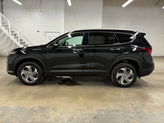 Certified Used 2023 Black Hyundai SEL image 4
