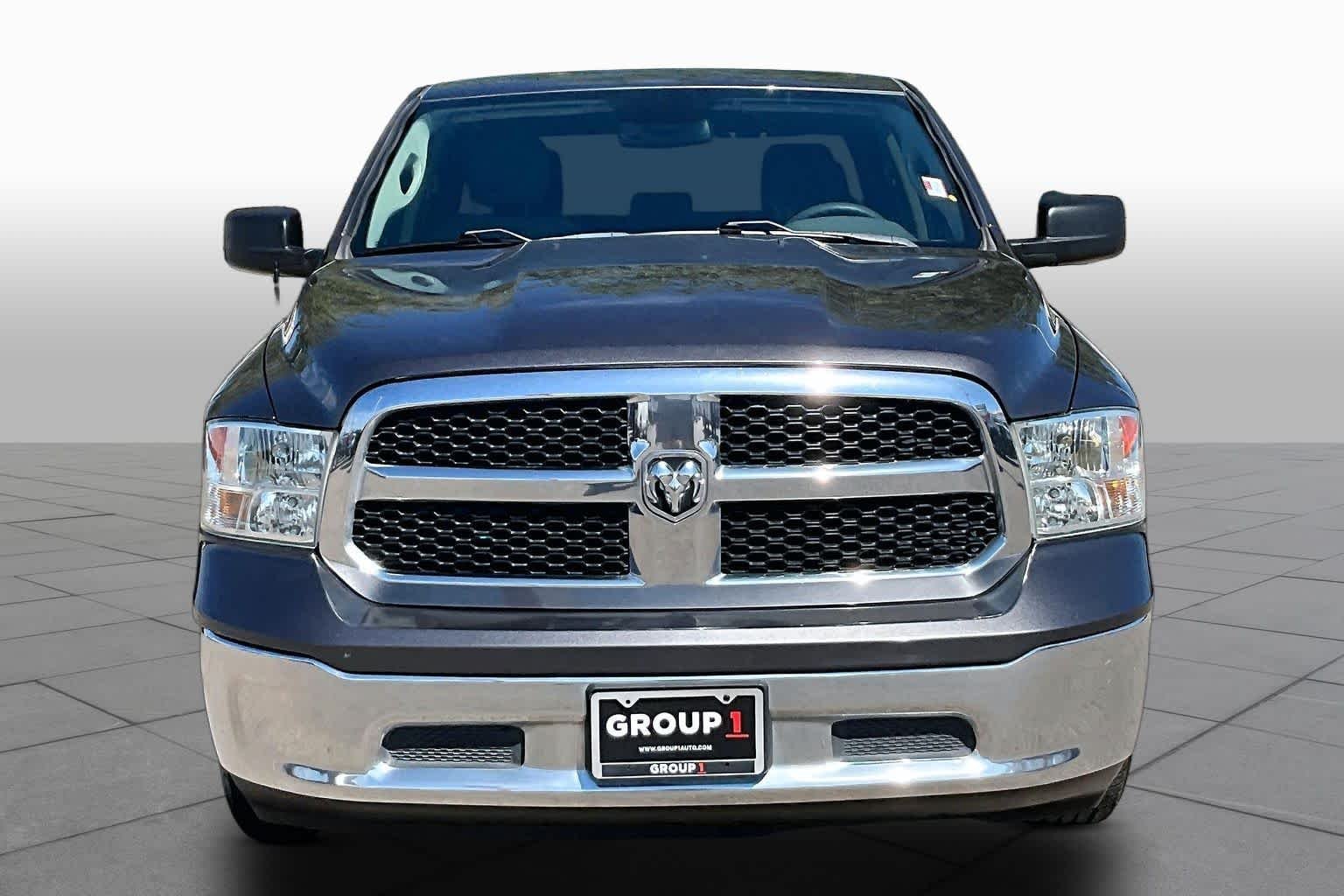 Used 2019 Granite Crystal Metallic Clearcoat Ram Tradesman image 4