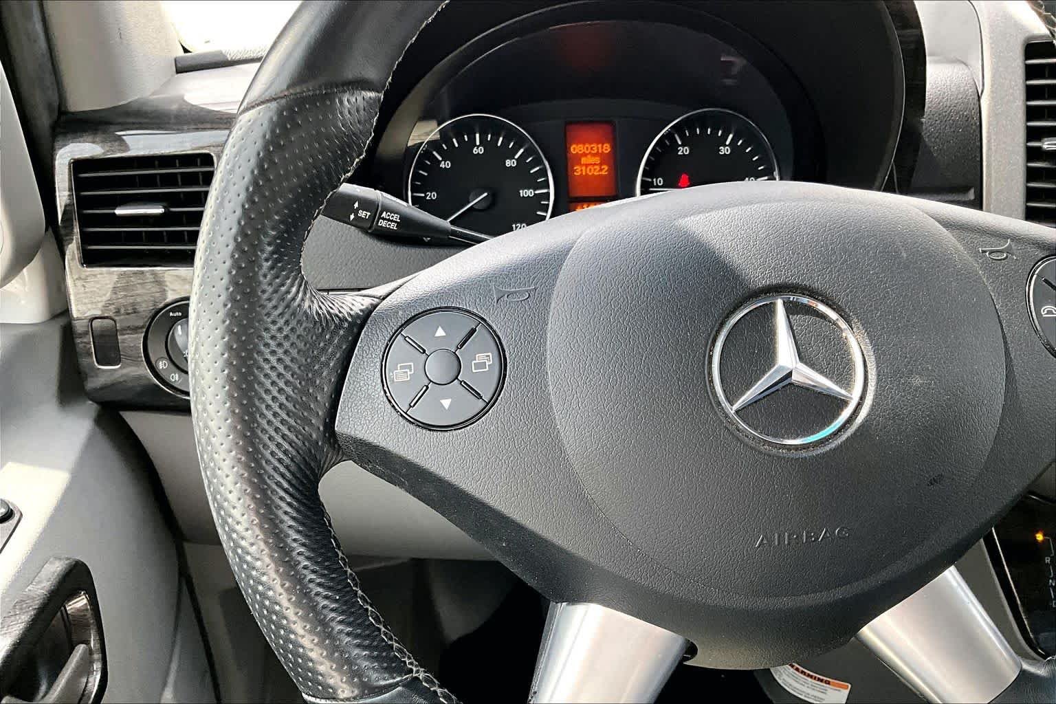 Used 2017 Arctic White Mercedes-Benz  image 23