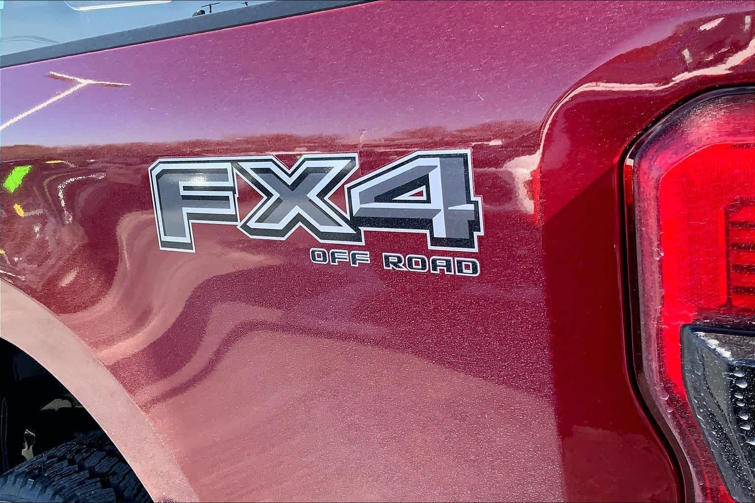 New 2026 Ruby Red Metallic Tinted Clearcoat Ford F-250® Lariat® image 12