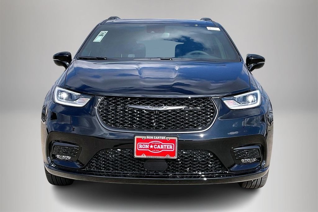 New 2026 Chrysler Pacifica Limited 4D Passenger Van
