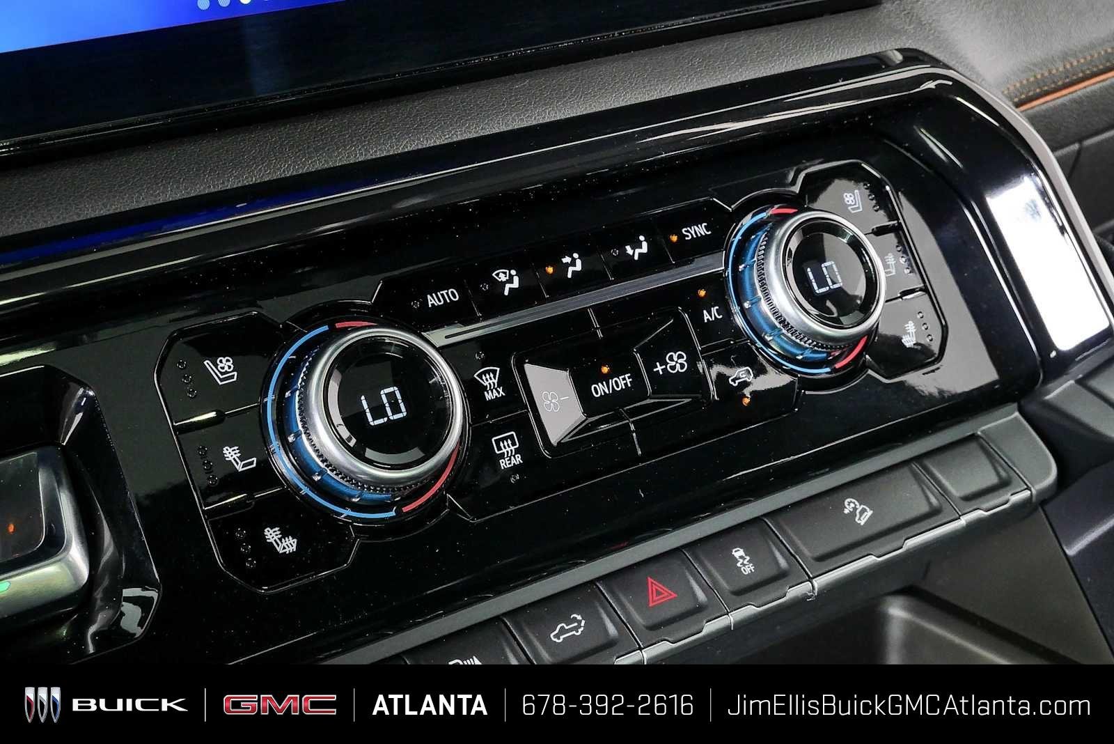 2024 GMC Sierra 2500HD AT4 - Photo 16
