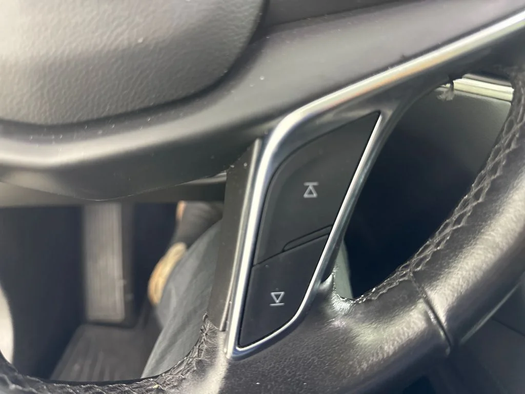 Used 2019 Black Cadillac Premium Luxury image 29