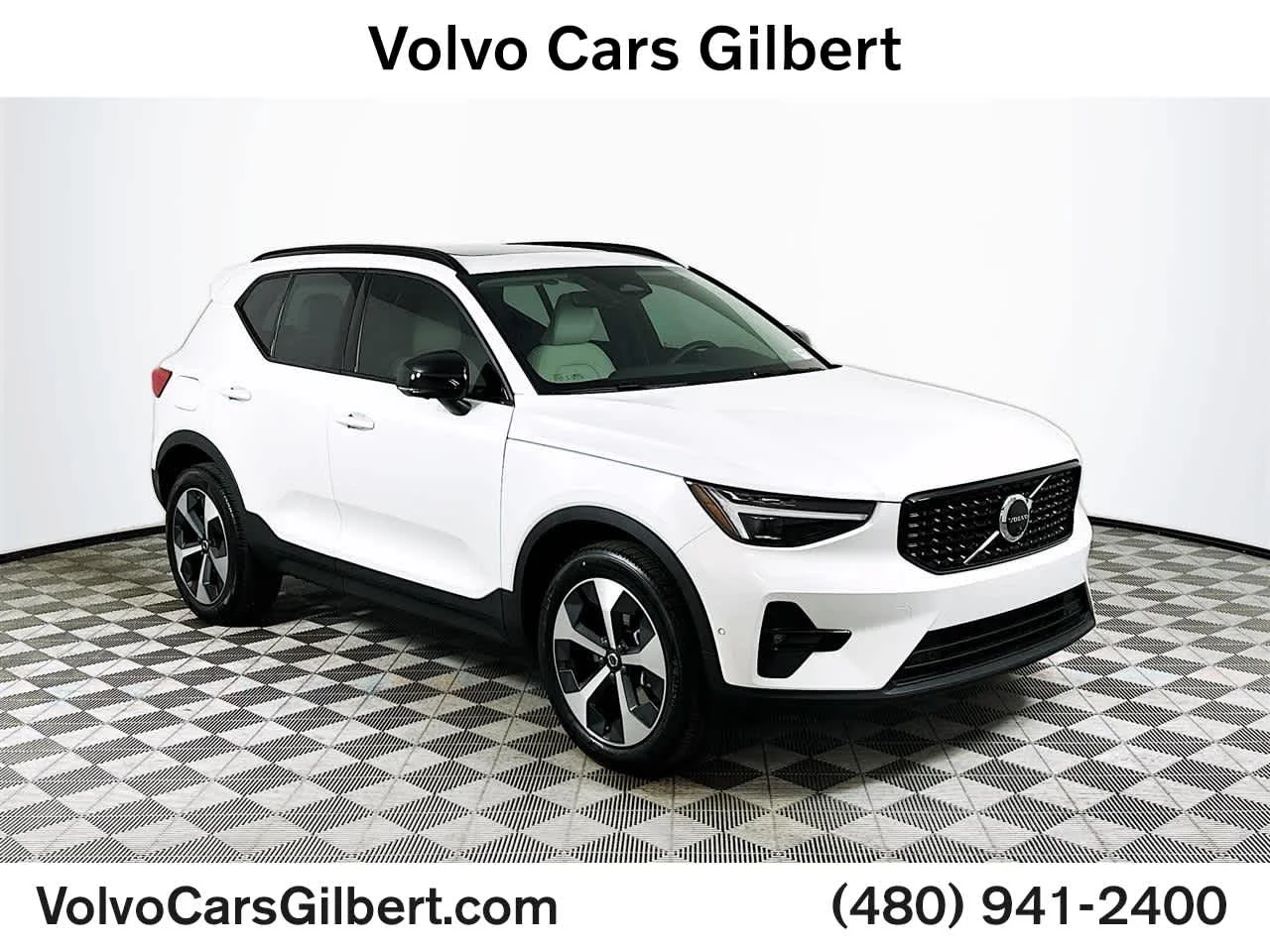 2026 Volvo XC40 B5 Plus Dark AWD's photo