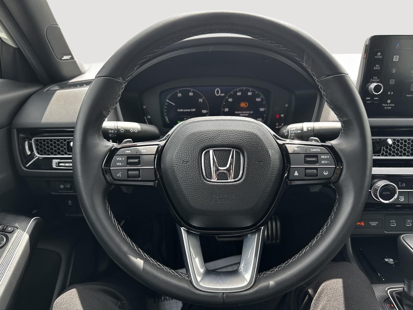 Certified Used 2025 Platinum White Pearl Honda Sport Touring image 10