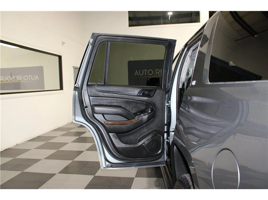 Used 2020 Satin Steel Metallic Chevrolet LT image 13