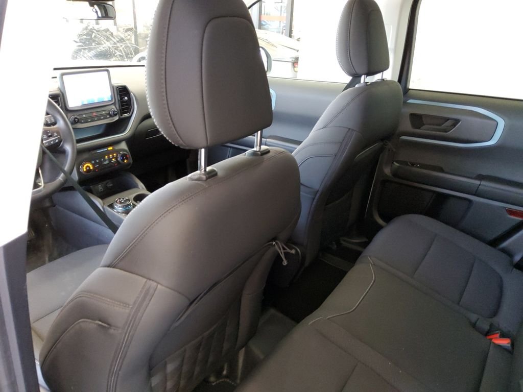 Used 2024 Green Ford Badlands image 19