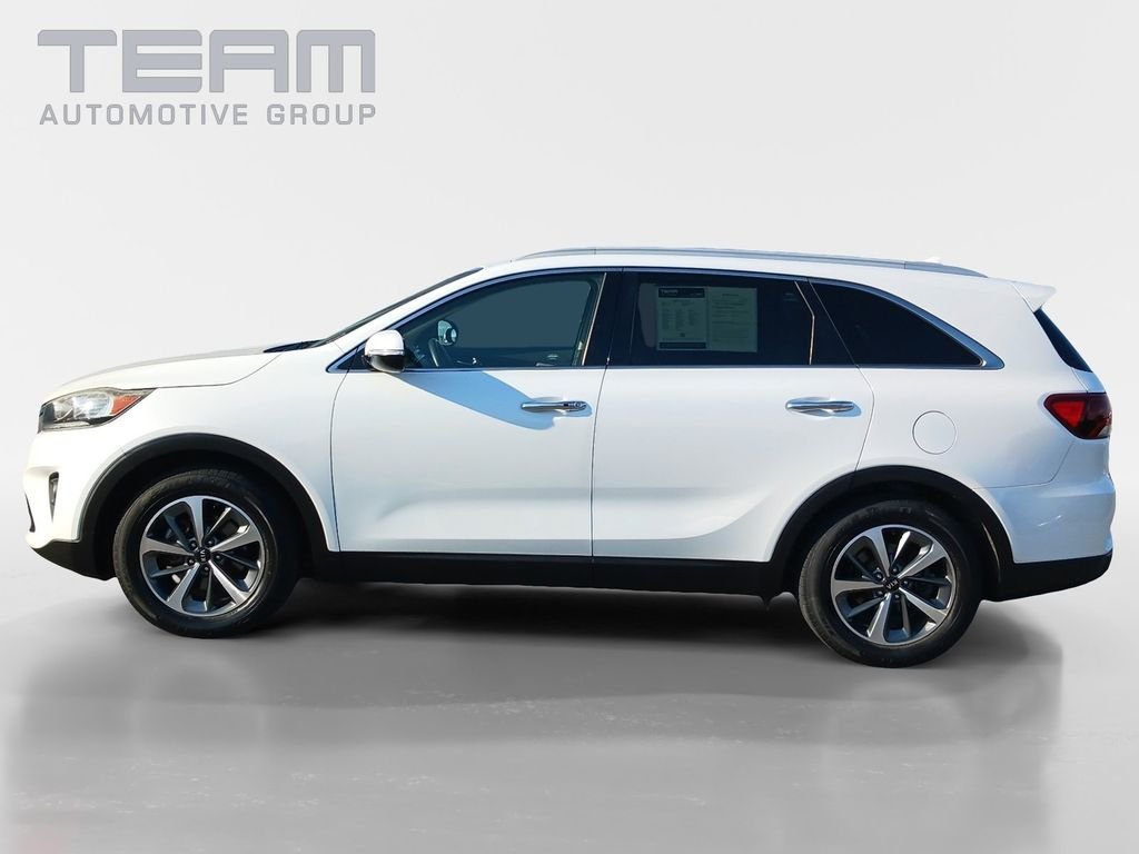 Used 2019 White Kia EX image 4