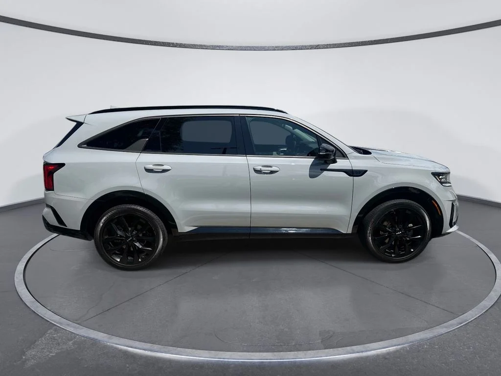Used 2022 Gray Kia SX image 8