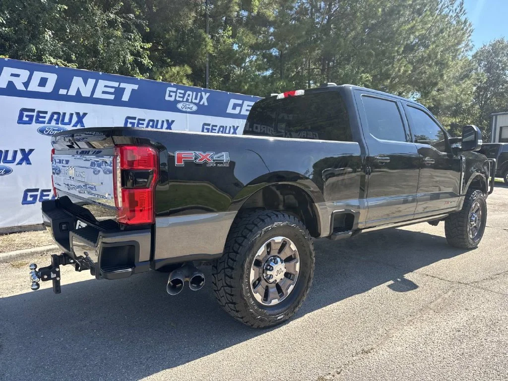 Used 2023 Brown Ford King Ranch image 17