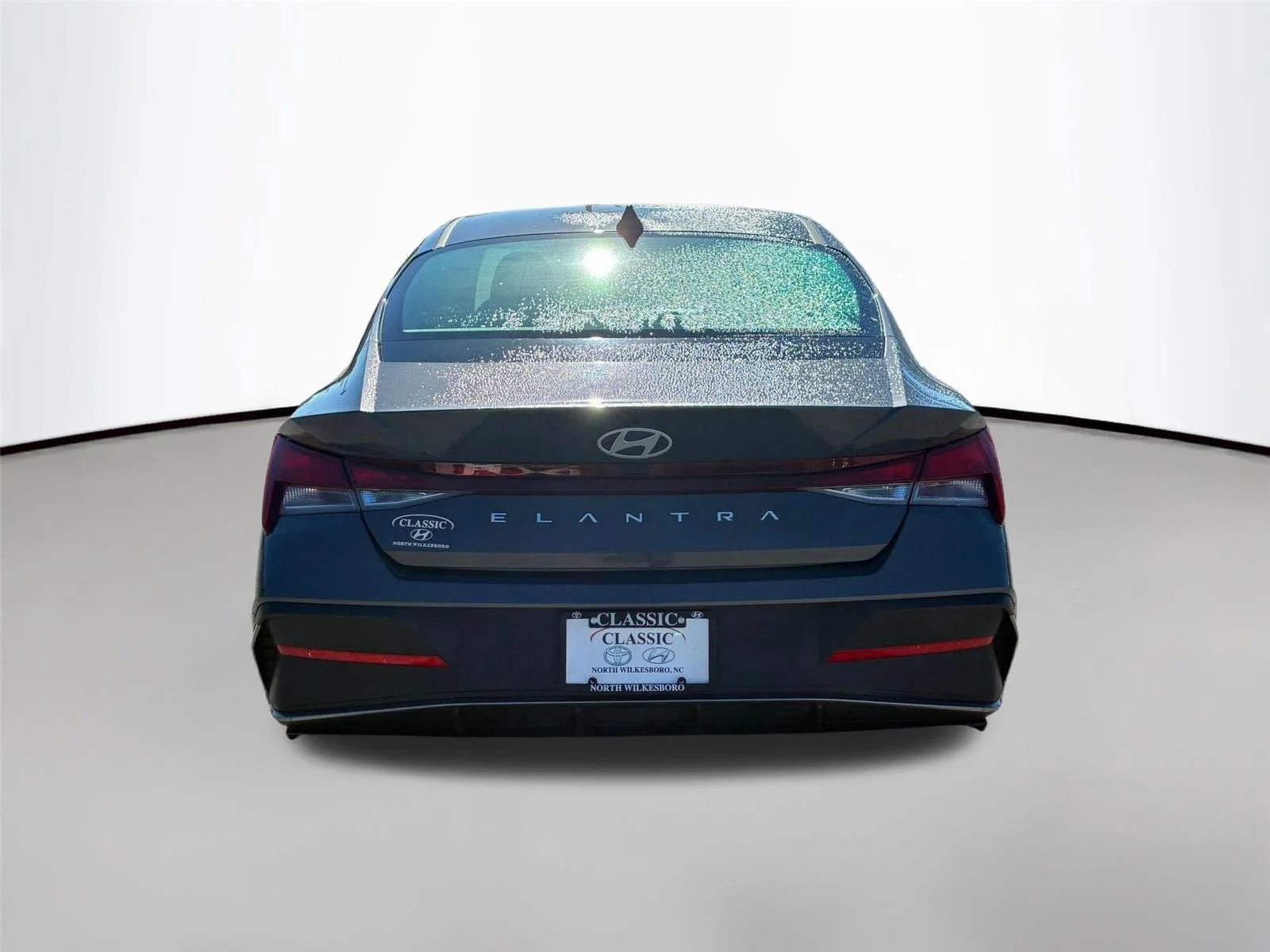 Used 2024 Ecotronic Gray Hyundai SE image 7