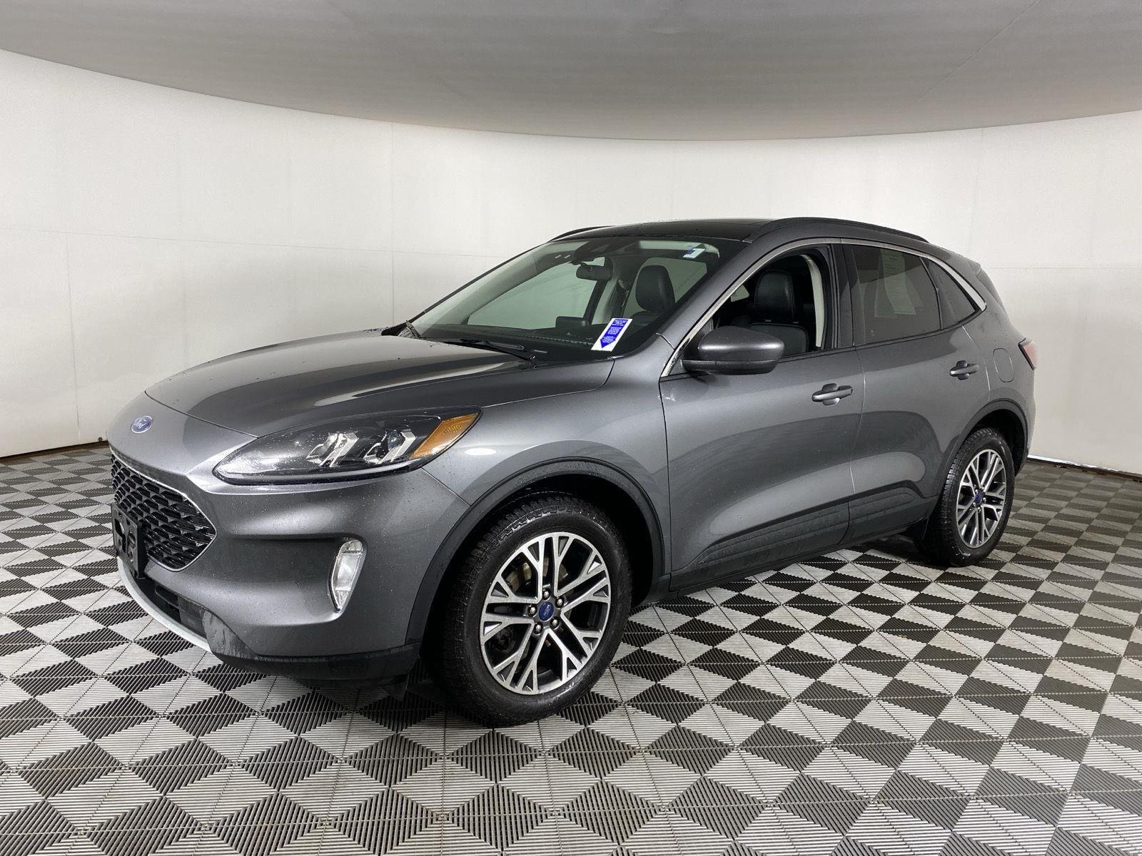 Used 2022 Carbonized Gray Ford SEL image 3