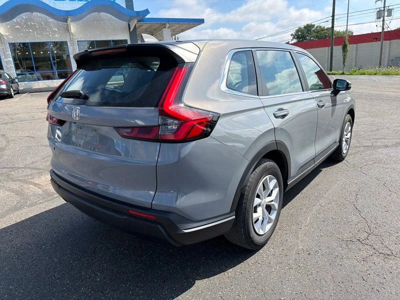Used 2024  Honda LX image 7