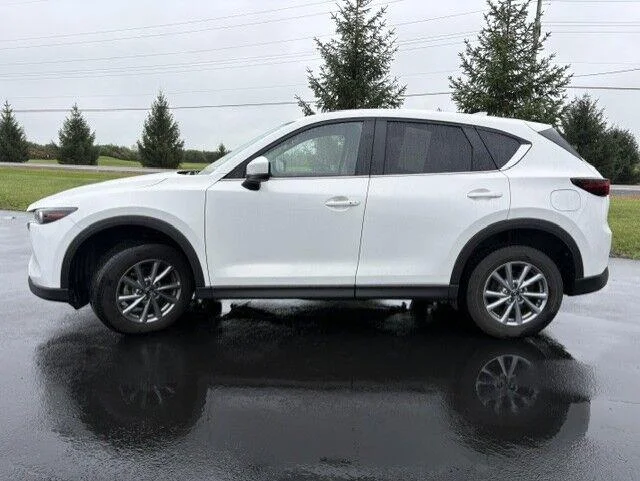 Used 2023 Rhodium White Metallic Mazda 2.5 S Preferred Package image 8