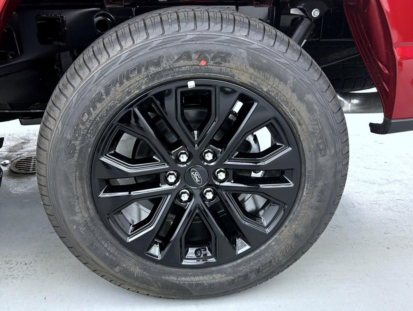 New 2026 Ruby Red Metallic Tinted Clearcoat Ford XLT image 23