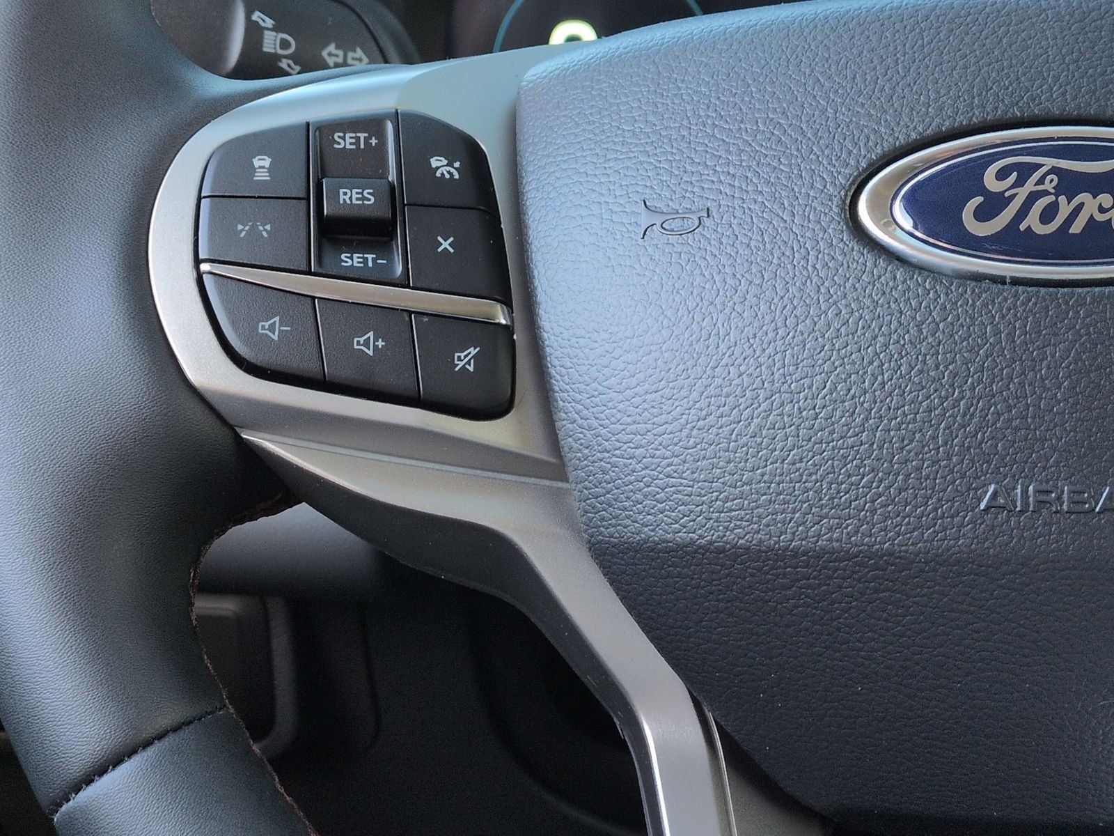 2026 Ford Explorer Active - Photo 24