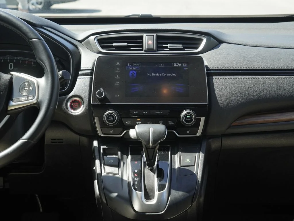 Used 2018 White Honda EX-L image 31