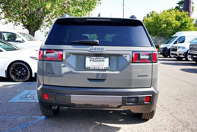 New 2026 Sting-Gray Clear-Coat Exterior Paint Jeep Laredo image 9