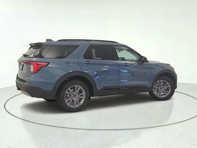 New 2026 Vapor Blue Metallic Ford Active image 6
