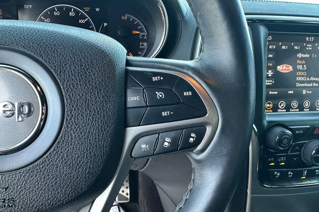 Used 2018 Silver Jeep High Altitude image 16