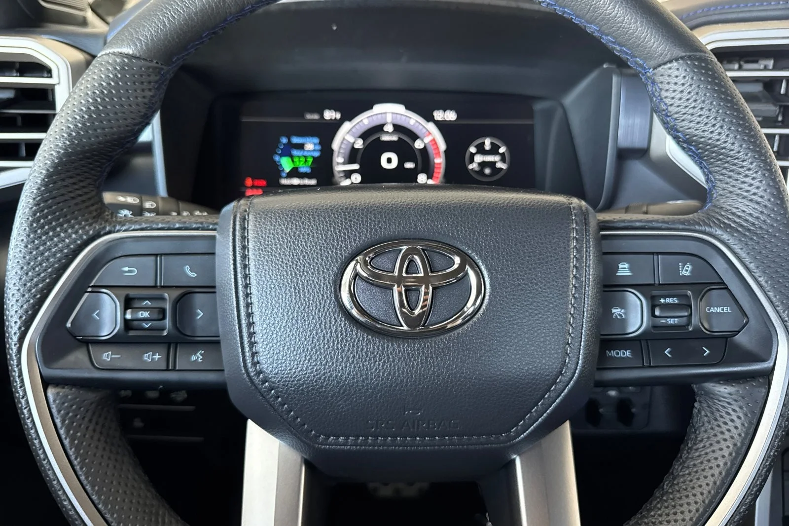 Certified Used 2026 Wind Chill Pearl Toyota Platinum image 21