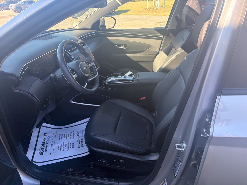 Used 2024 Silver Hyundai SEL Convenience image 13