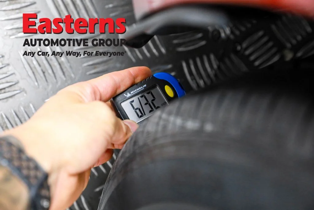 Used 2021 Red Nissan SV image 25