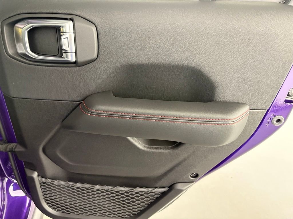 New 2026 Reign Exterior Paint Jeep Rubicon X image 37