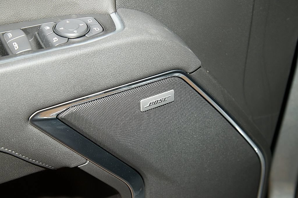 New 2026 Sterling Metallic GMC SLT image 25