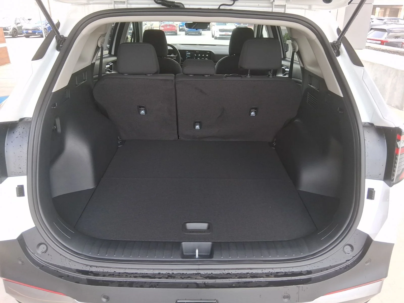 New 2026 White Kia LX image 7