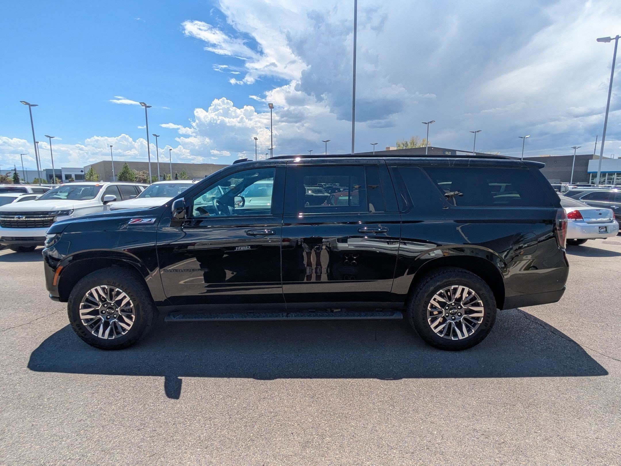 Used 2025 Black Chevrolet Z71 image 7