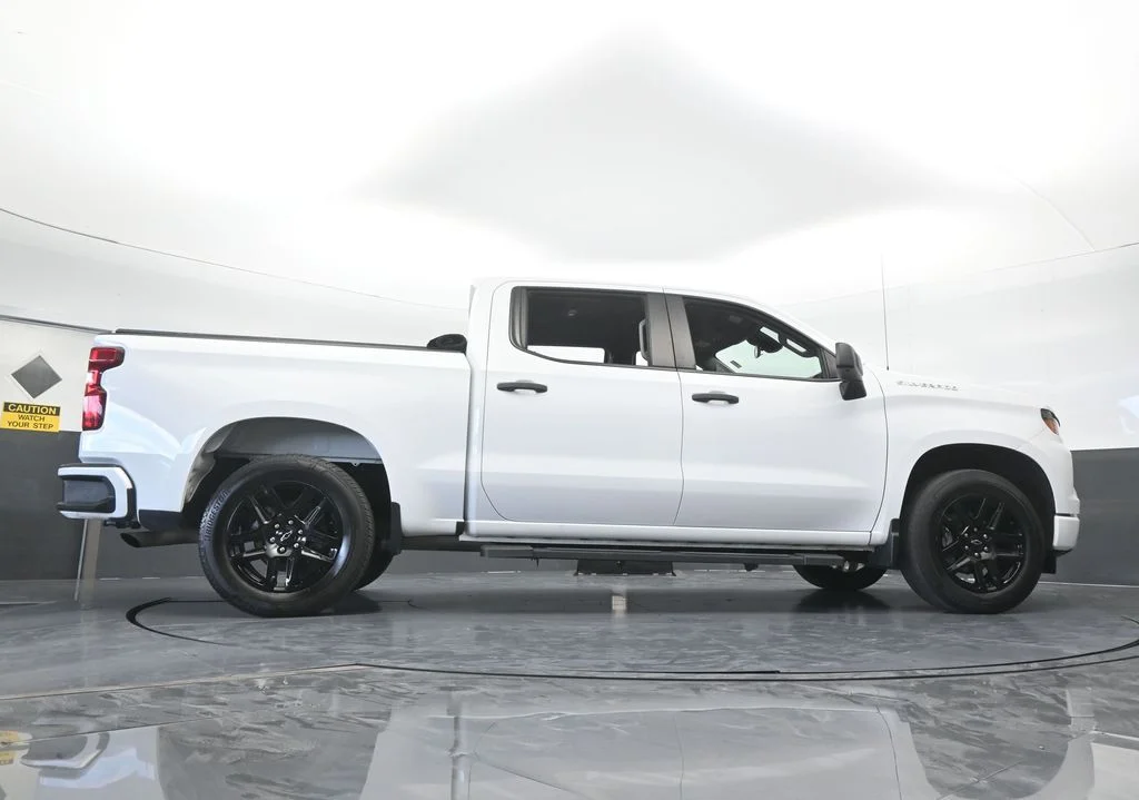 Used 2024 Summit White Chevrolet Custom image 65
