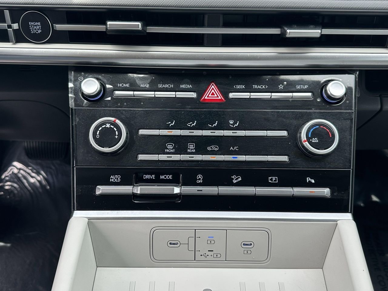 New 2026 Serenity White Hyundai SE image 28
