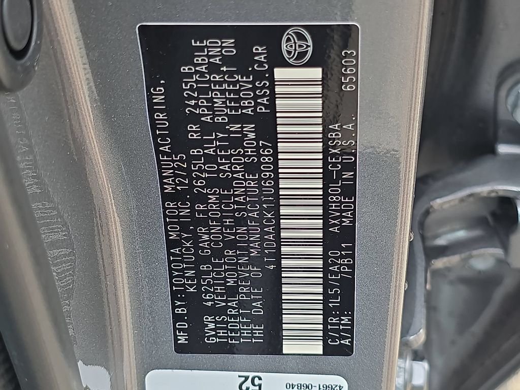 Used 2026  Toyota SE image 23