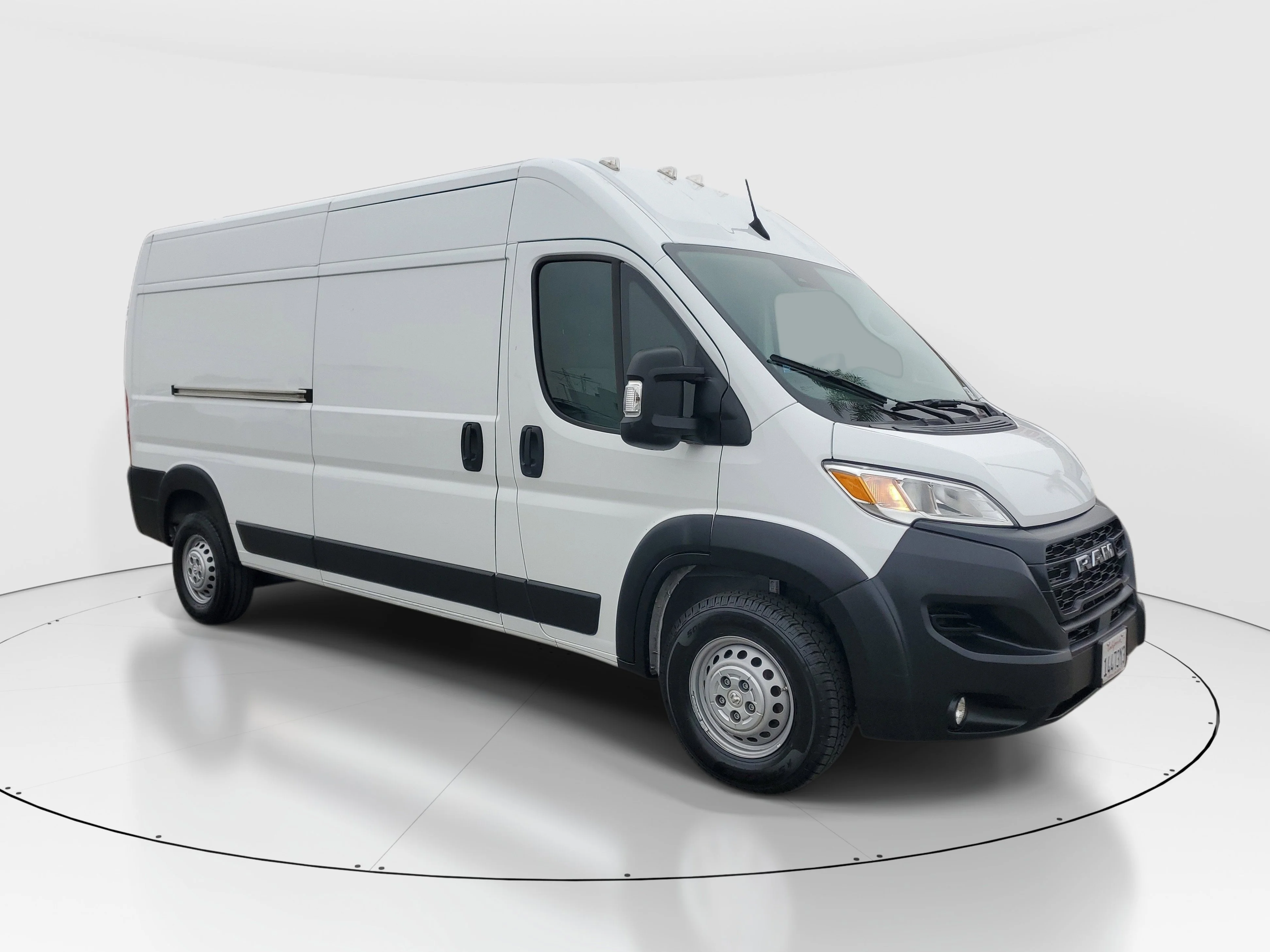 Used 2025 White Ram High Roof image 8