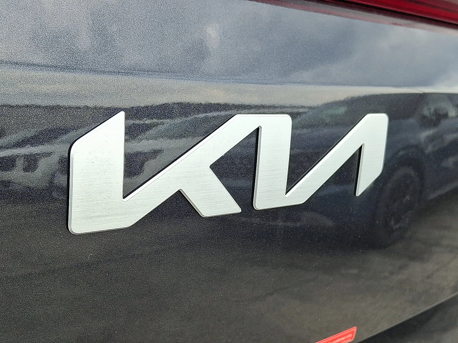 New 2027 Gray Kia EX image 7
