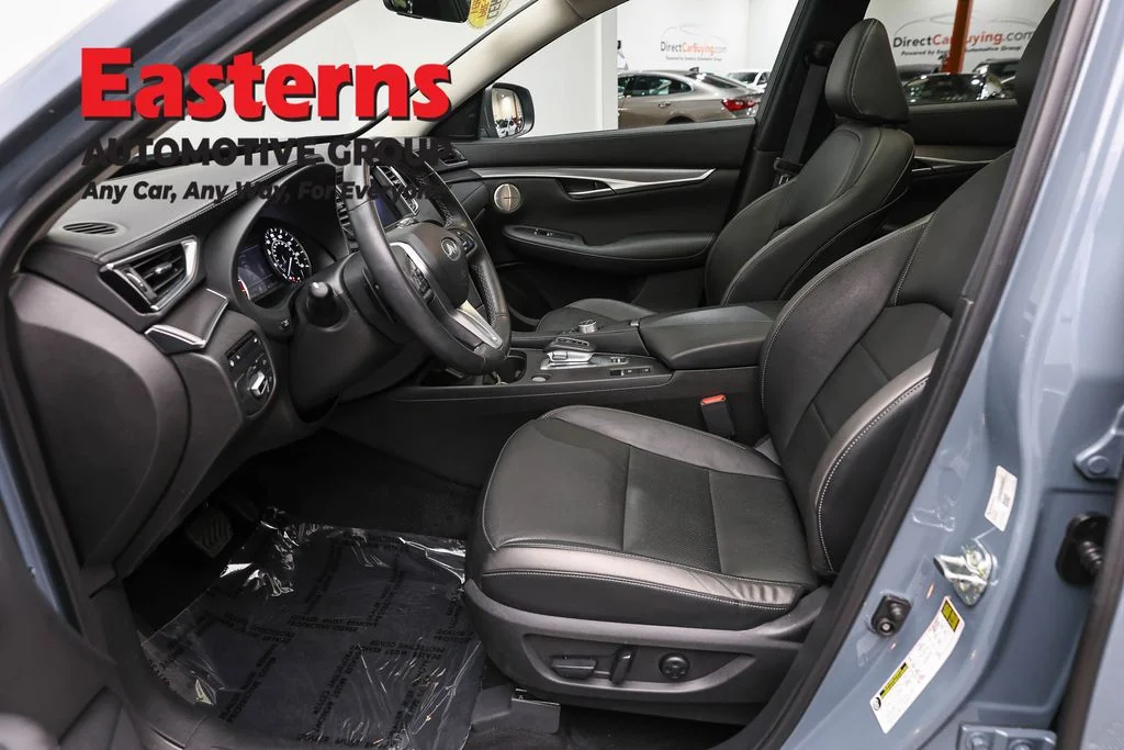 Used 2023 Gray INFINITI LUXE image 14
