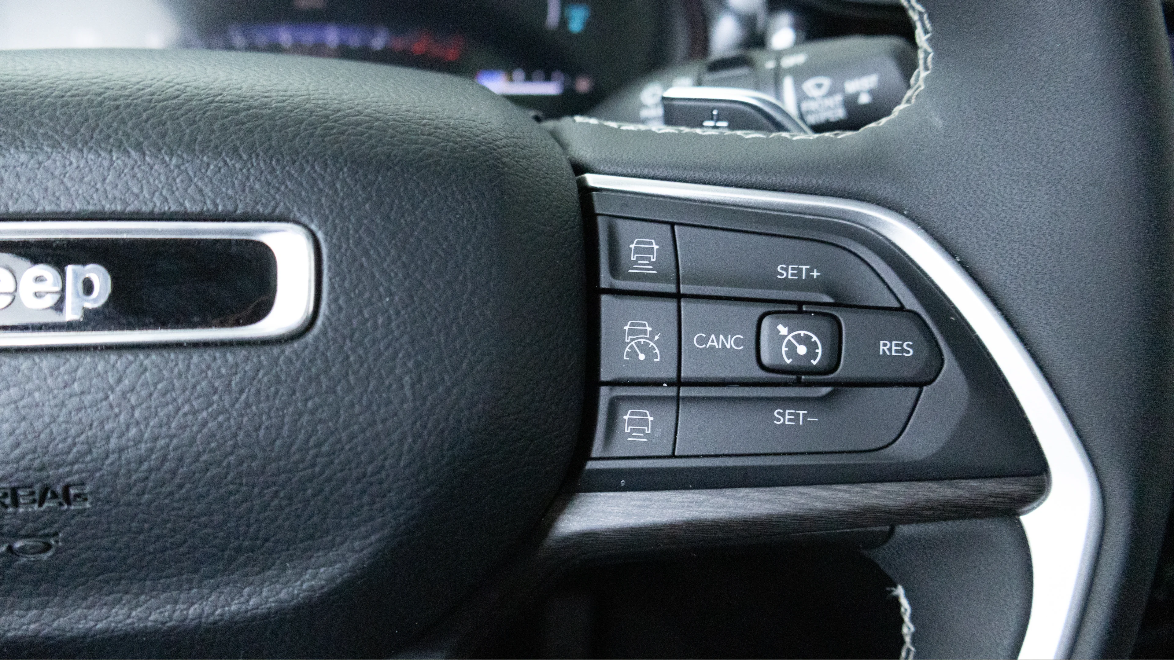 Used 2023 Silver Zynith Jeep  image 20