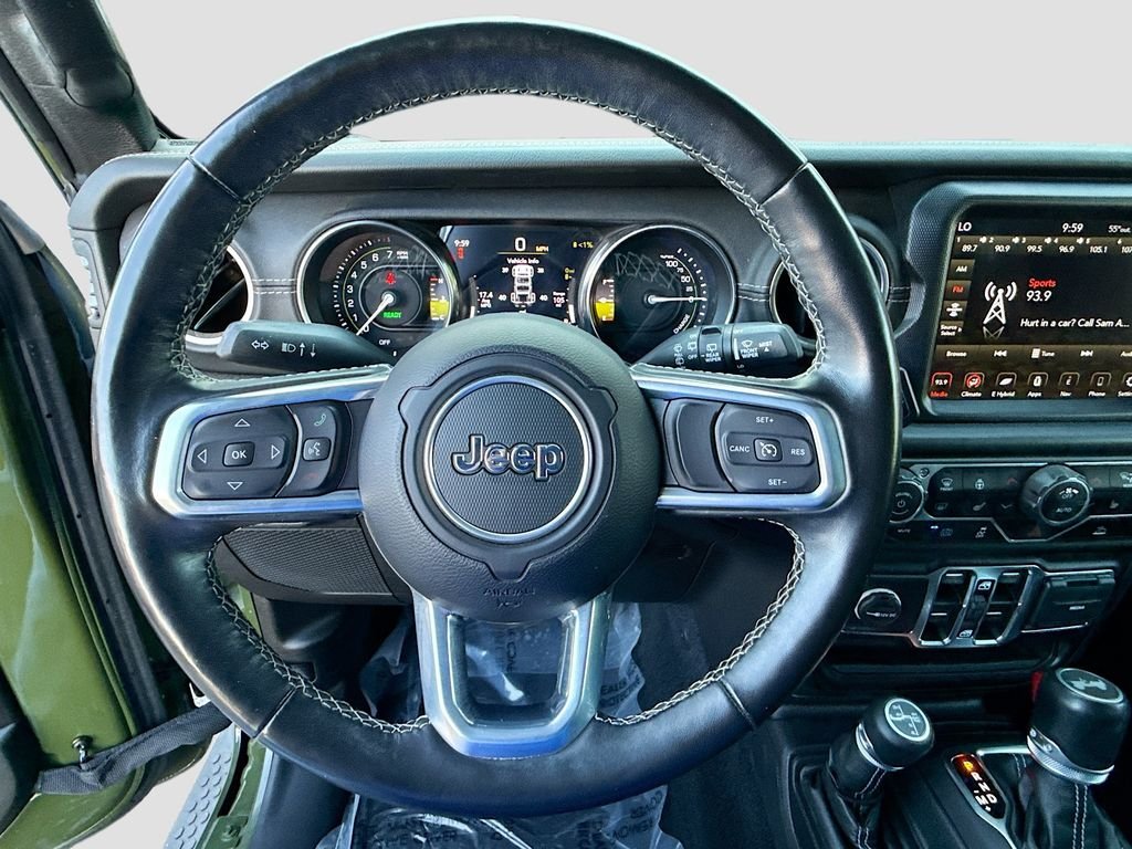 Used 2021 Sarge Green Clearcoat Jeep Unlimited Sahara image 11
