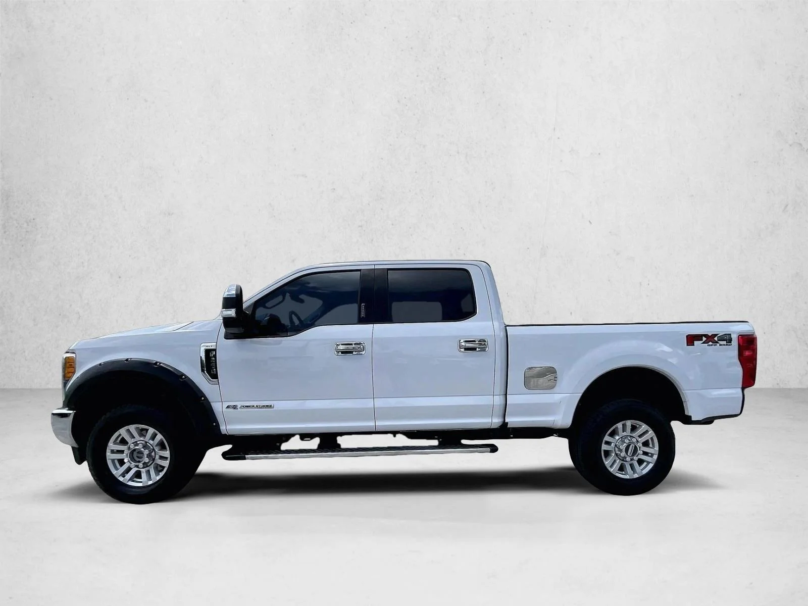 Used 2017 Oxford White Ford XLT image 6
