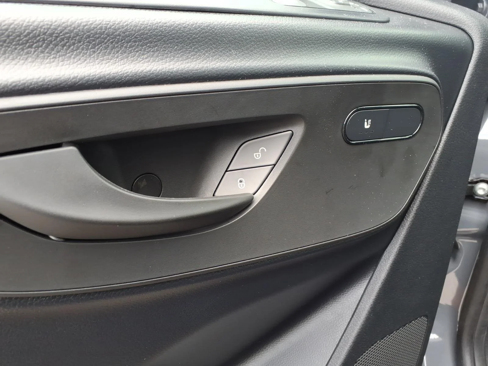 New 2026 Stone Grey Mercedes-Benz 2500 Standard Roof I4 Diesel 144" RWD image 19