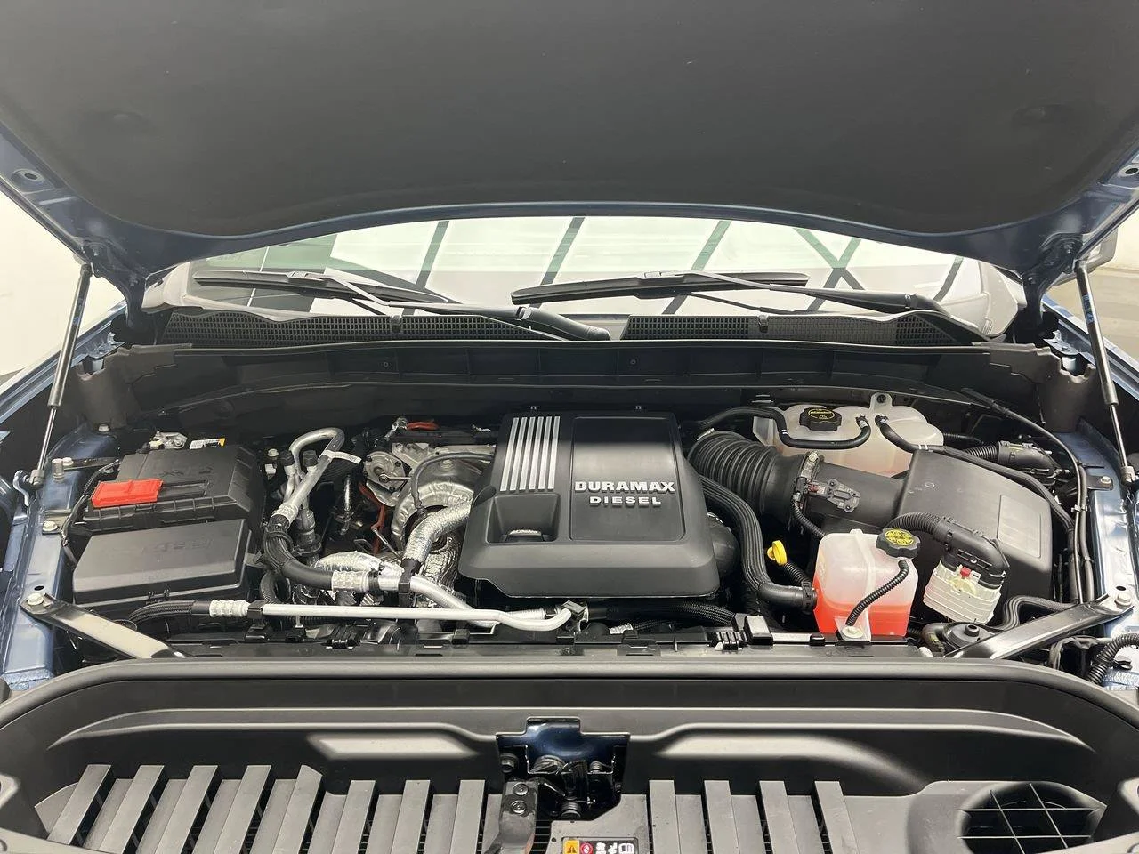 Used 2026 Blue GMC Elevation image 32