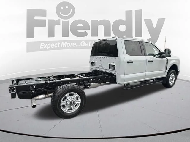 New 2026 Avalanche Gray Ford F-350® XLT image 8