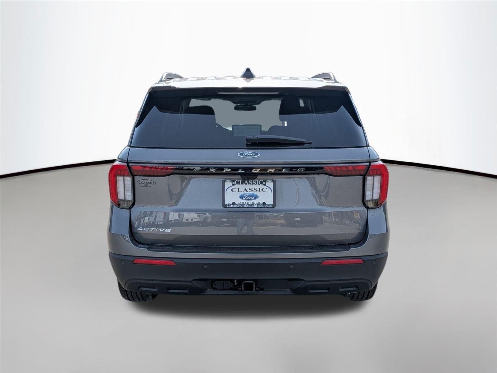 New 2026 Carbonized Gray Metallic Ford Active image 10